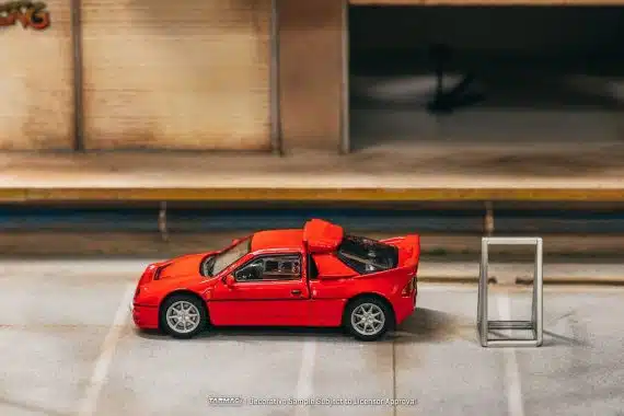 HOBBY64 Ford RS200 Red