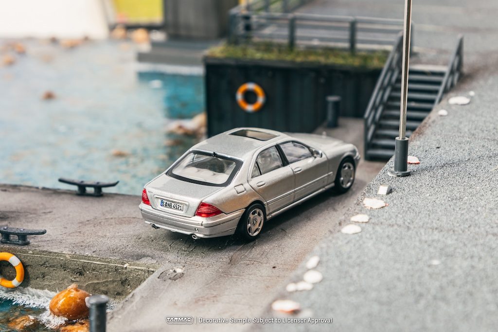 Mercedes-Benz S-Class Brilliant Silver Metallic