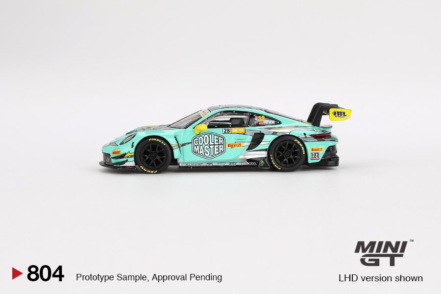 Porsche 911 GT3 R #28 HubAuto Racing 2023 FIA GT World Cup 70th Macau Grand Prix