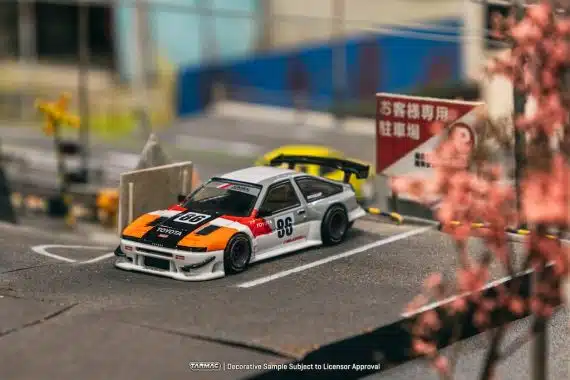 Toyota Sprinter Trueno AE86 Widebody TRD