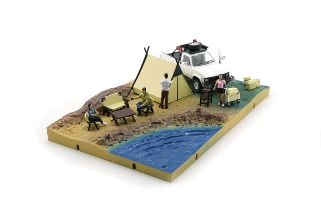 BMC Toyota Hilux 1980 N60 N70 Series Accessory Pack with Camping Dirorama
