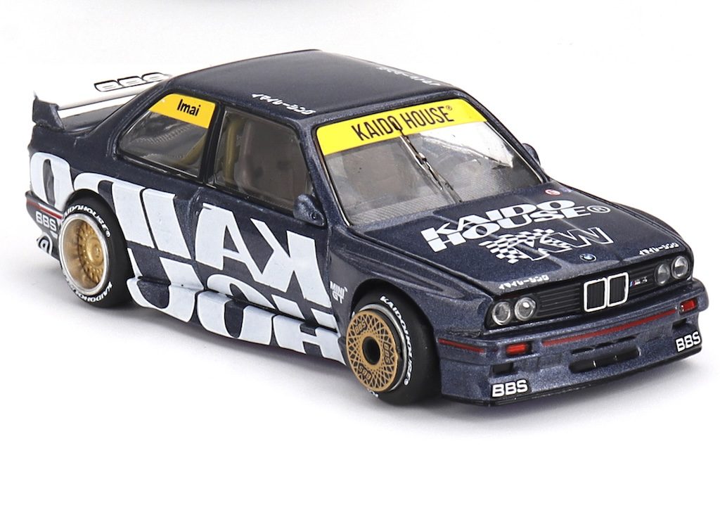 MINI GT No.154 BMW M3 (E30) Kaido Works V1 KHMG154