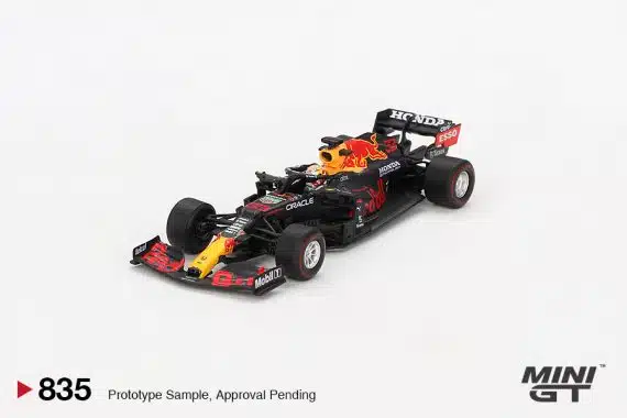 MINI GT No.835 Red Bull RB16B #33 Max Verstappen 2021 Abu Dhabi Grand Prix Winner