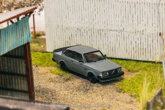 Volvo 242 Custom Grey T64R-050-GRY