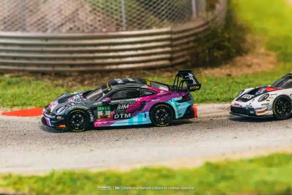 Tarmac Works 1:64 HOBBY64 Porsche 911 GT3 R DTM 2023 Tim Heinemann