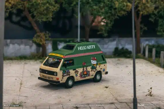 Volkswagen T3 Van Hello Kitty Camping