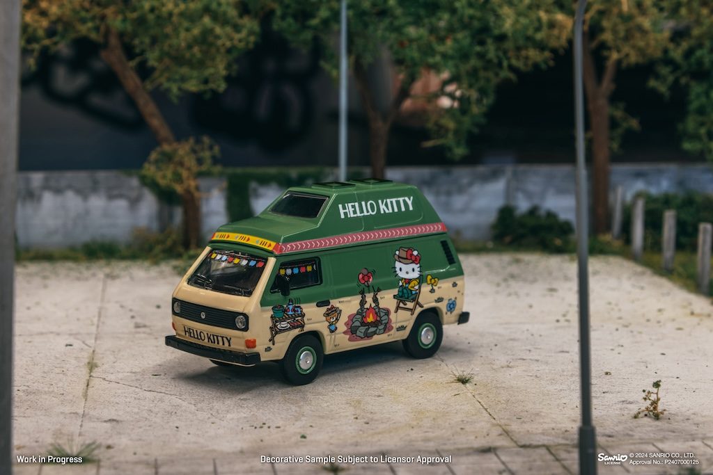 Volkswagen T3 Van Hello Kitty Camping