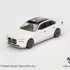 MINI GT No.819 BMW i7 xDrive60 Mineral White MGT00819