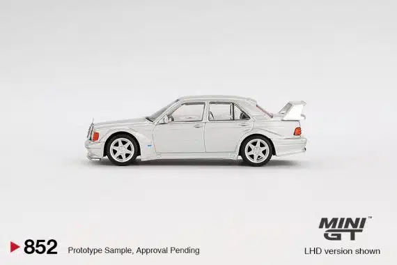 Mercedes-Benz 190E 2.5-16 Evolution II Astral Silver MGT00852