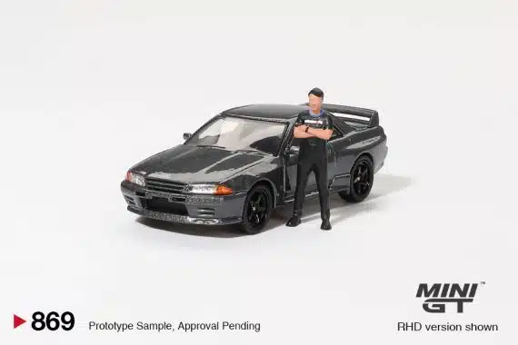 Nissan Skyline GT-R (R32) Nismo Gunmetal W/ Matsuda Figure Tsugio Matsuda Collection MGT00869