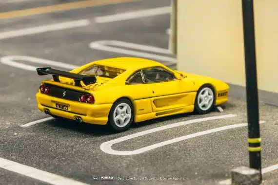 ROAD64 Ferrari F355 Challenge Yellow T64R-083-YL