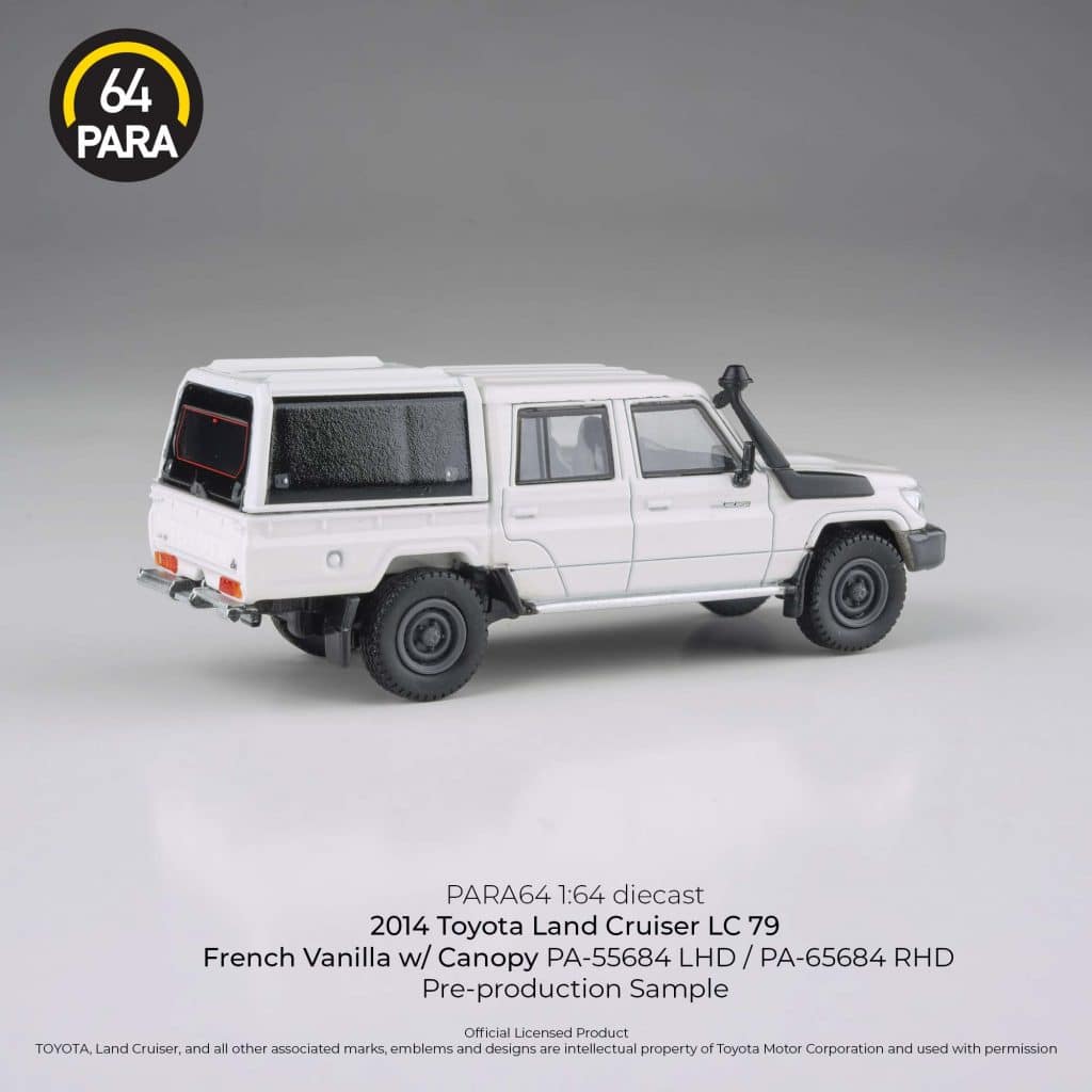 Toyota Land Cruiser 79 French Vanilla w/canopy PA-65684
