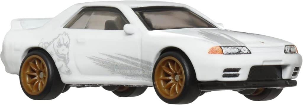 Hot Wheels Premium Boulevard Nissan Skyline GT-R (BNR32) HRT74