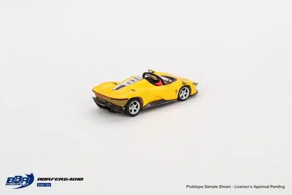 Ferrari Daytona SP3 Giallo Modena BBRFER64018