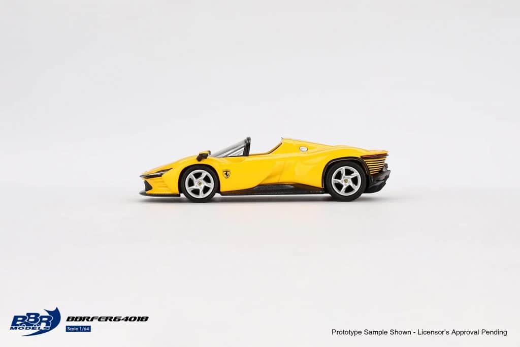 Ferrari Daytona SP3 Giallo Modena BBRFER64018