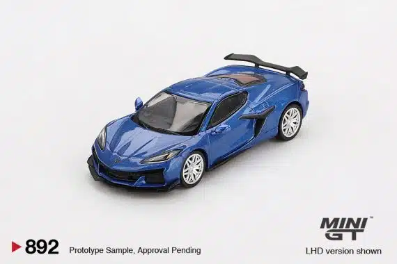 MINI GT No.892 Chevrolet Corvette Z06 2023 Elkhart Lake Blue Metallic MGT00892