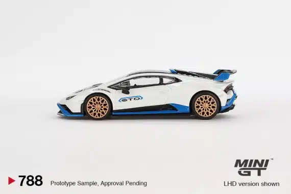 MINI GT No.788 Lamborghini Huracán STO Bianco Asopo MGT00788