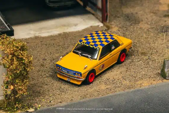 Tarmac Works 1:64 HOBBY64 Datsun 510 OG T64-052-OG