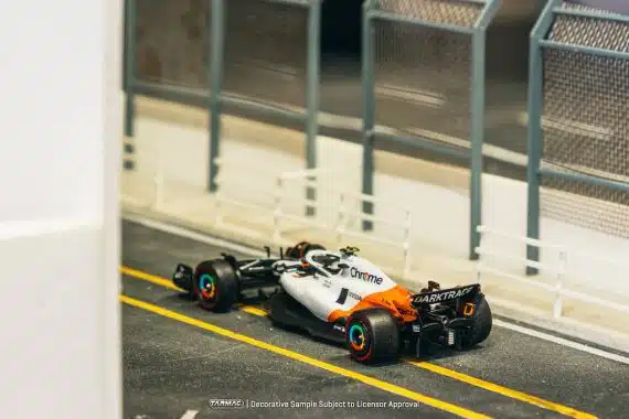 Tarmac Works 1:64 GLOBAL64 McLaren MCL60 Spanish Grand Prix 2023 Qualifying T64G-F070-LN1