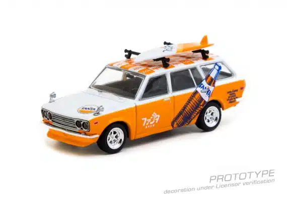 Tarmac Works 1:64 GLOBAL64 Datsun Bluebird 510 Wagon FANTA T64G-026-FA