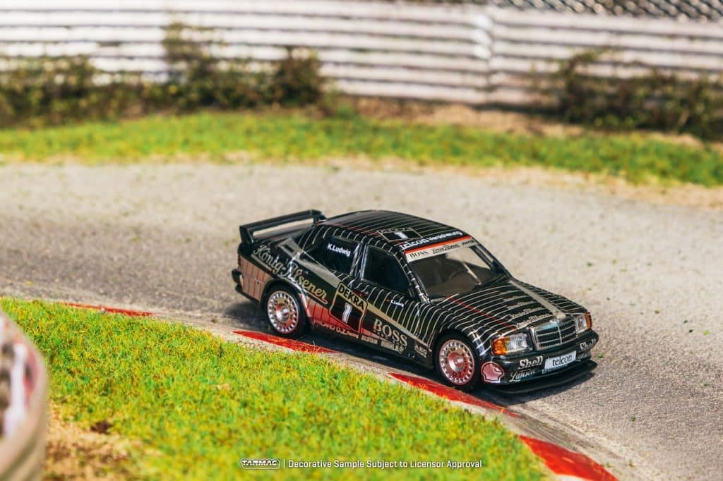Tarmac Works 1:64 GLOBAL64 Mercedes-Benz 190 E 2.5-16 EVO 1 DTM 1989 Klaus Ludwig