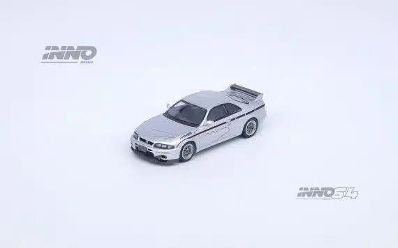 INNO64 1:64 NISSAN SKYLINE GR-R (R33) "Tuned by Mine's" IN64-R33-MINES-S