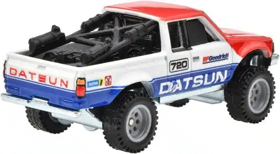 Hot Wheels Premium Car Culture Terrak Datsun King Cab Baja HRV71