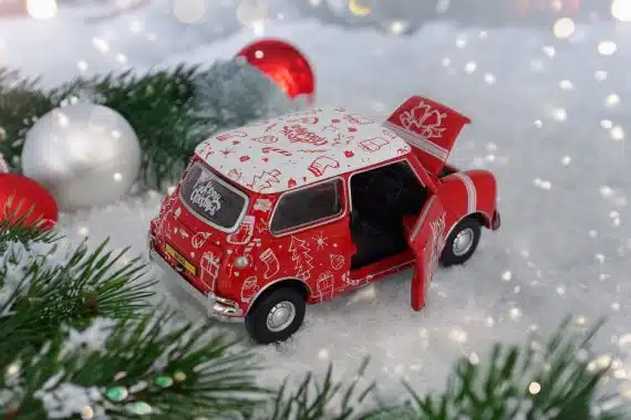 TINY Mini Cooper Mk 1 (Merry Christmas) MINI0008