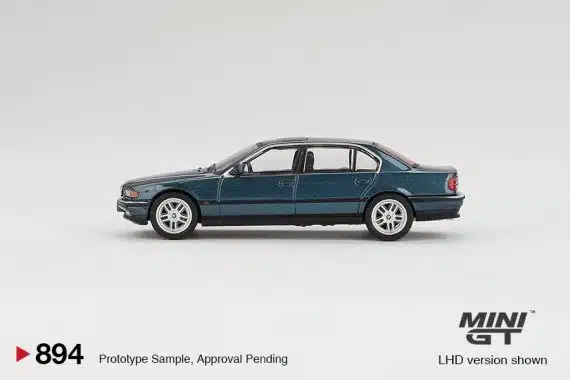 MINI GT No.894 BMW 750IL Sorrento Blue Metallic MGT00894