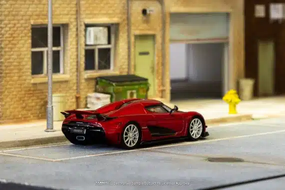 Tarmac Works 1:64 GLOBAL64 Koenigsegg Regera Red Metallic T64G-TL017-RE