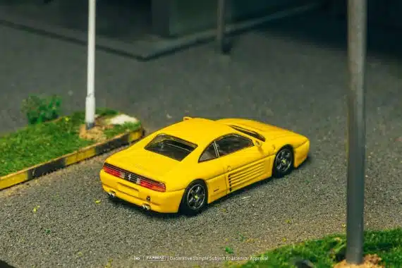 Tarmac Works 1:64 ROAD64 Ferrari 348 Challenge Yellow T64R-082-YL