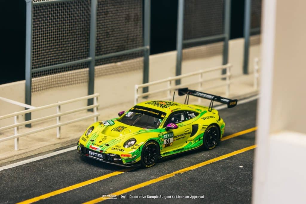 Tarmac Works 1:64 HOBBY64 Porsche 911 GT3 R DTM Champion 2023