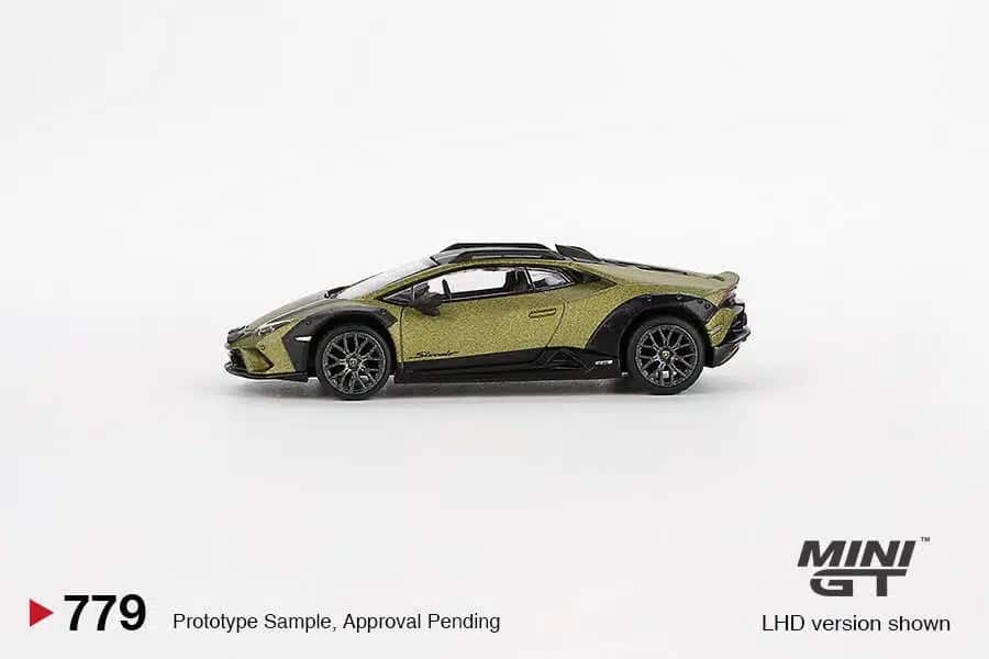 MINI GT No.779 Lamborghini Huracán Sterrato Verde Gea Matt