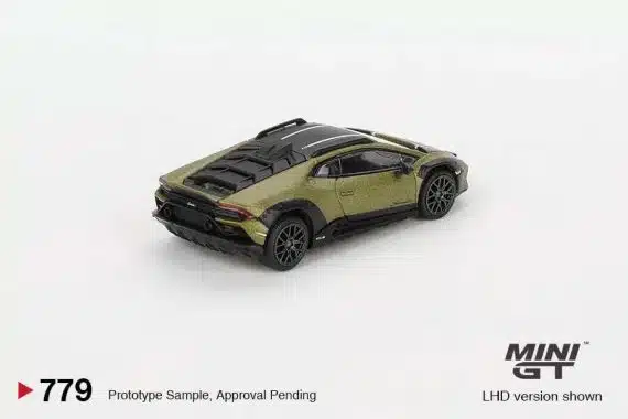 MINI GT No.779 Lamborghini Huracán Sterrato Verde Gea Matt