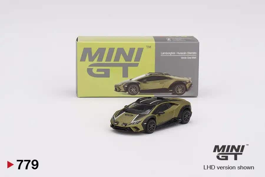 MINI GT No.779 Lamborghini Huracán Sterrato Verde Gea Matt