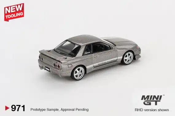 MINI GT No.971 Nissan Skyline GT-R (R32) Veilside Combat C-I Veilside Combat Grey MGT00971