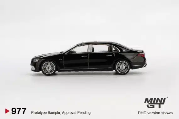 MINI GT No.977 Mercedes-Maybach S 680 Black MGT00977