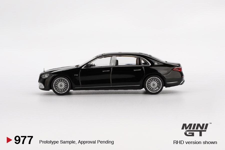 MINI GT No.977 Mercedes-Maybach S 680 Black MGT00977