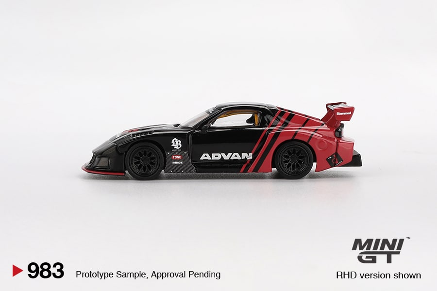 MINI GT No.983 Mazda RX-7 LB-Super Silhouette Advan MGT00983