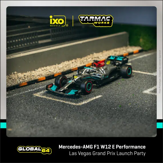 Tarmac Works 1:64 GLOBAL64 Mercedes-AMG F1 W12 E Performance Las Vegas Grand Prix Launch Party T64G-F037-LV