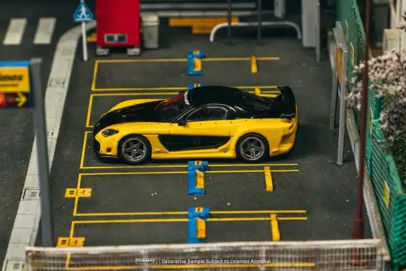 Tarmac Works 1:64 GLOBAL64 Mazda RX-7 VeilSide Fortune7 Yellow / Black T64G-075-YE