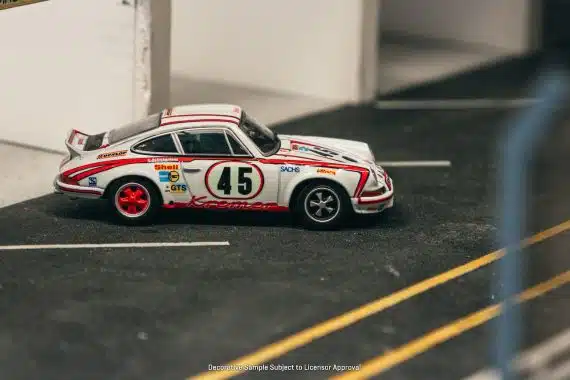 Tarmac Works 1:64 COLLAB64 Porsche 911 Carrera RSR 2.8 24h Le Mans 1973 #45 Winner T64S-023-73LM45
