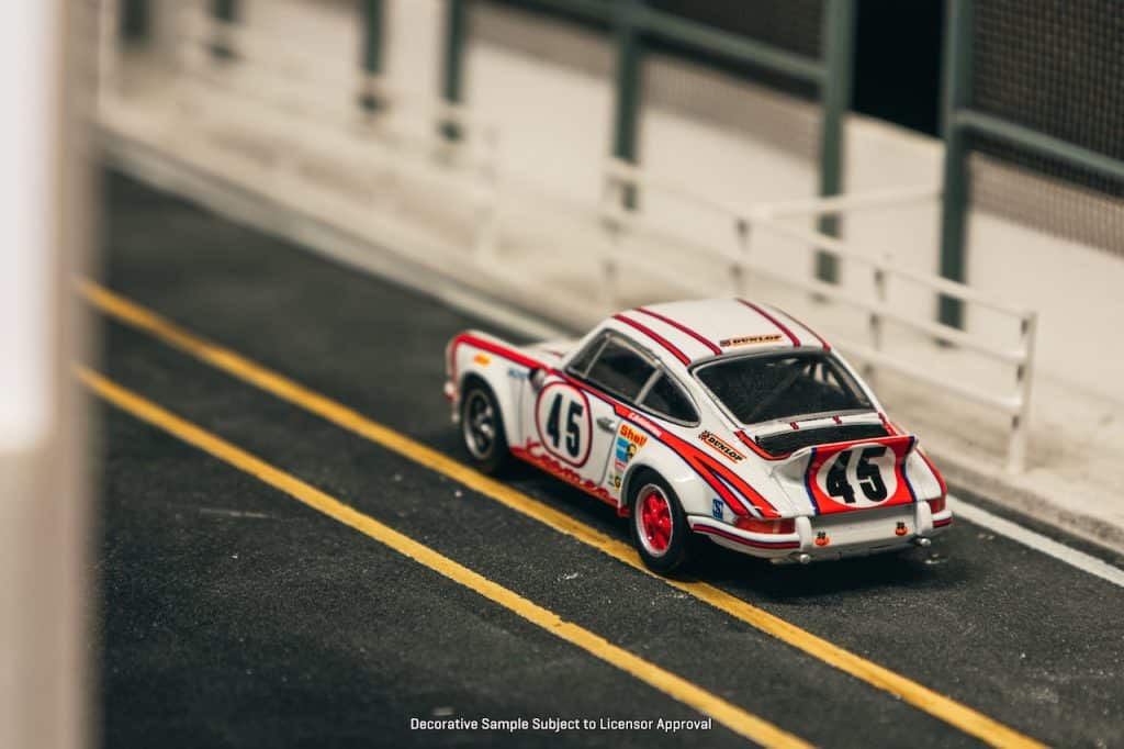 Tarmac Works 1:64 COLLAB64 Porsche 911 Carrera RSR 2.8 24h Le Mans 1973 #45 Winner T64S-023-73LM45