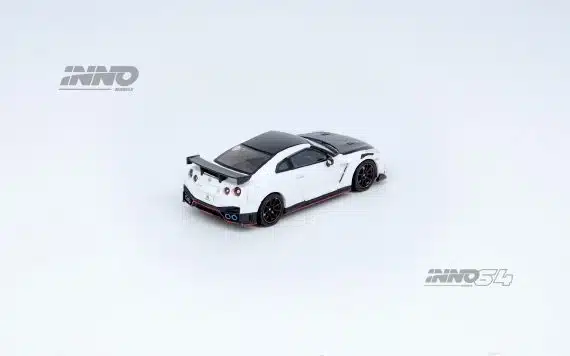 INNO64 1:64 NISSAN GT-R (R35) NISMO White IN64-R35N-WHI