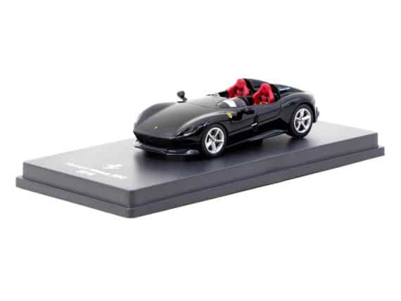 Tarmac Works 1:64 CENTAURIA x IXO COLLECTIONS FERRARI GT 1:64 Magazine ASIA EDITION