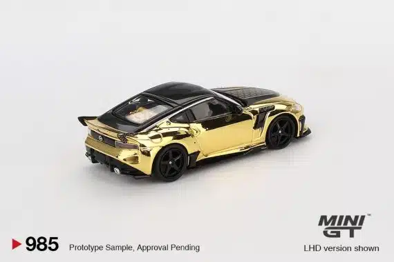 MINI GT No.985 Nissan Z VeilSide FZ400 Gold Chrome MGT00985