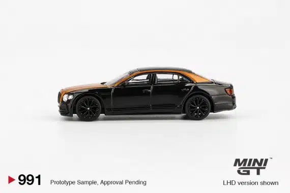MINI GT No.991 Bentley Flying Spur Orange Flame / Onyx MGT00991
