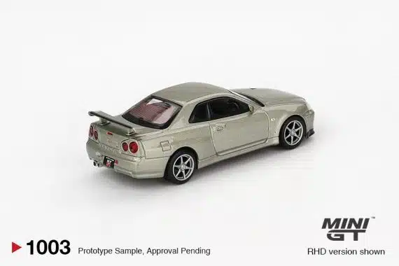 MINI GT No.1003 Nissan Skyline GT-R (R34) V-Spec II Nür Millenium Jade MGT01003