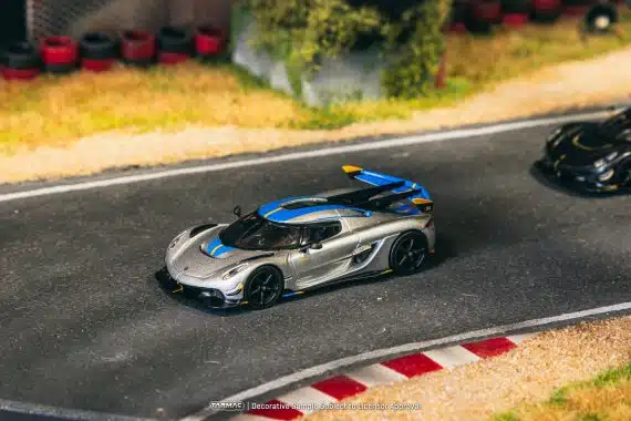 Tarmac Works 1:64 GLOBAL64 Koenigsegg Jesko Attack Silver T64G-TL052-SL