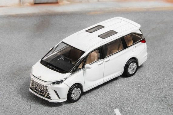 DCT 1:64 LEXUS LM 2 - WHI (RHD) LL-027-133